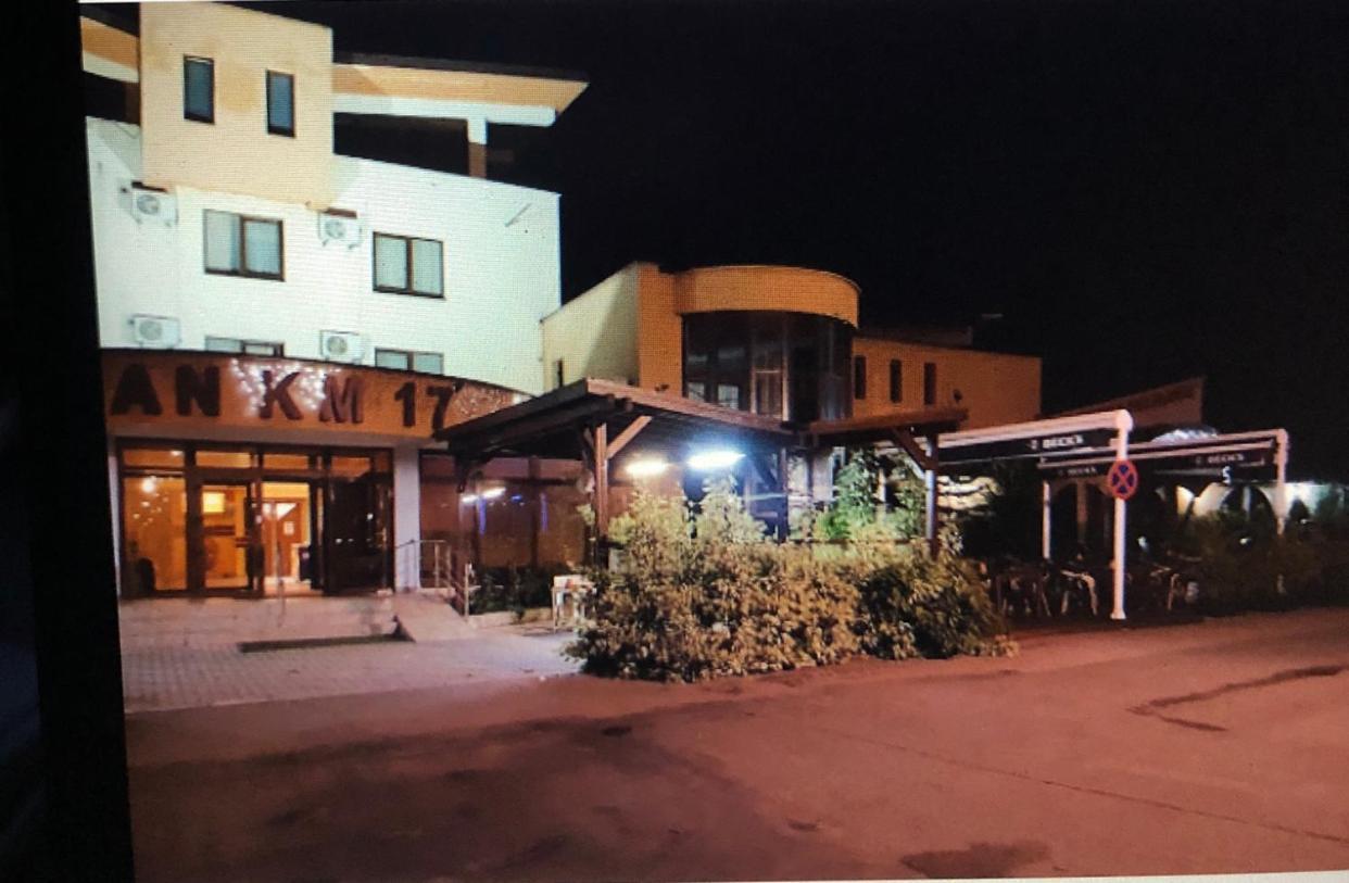 Han Km 17 Jucu de Mijloc Exterior photo